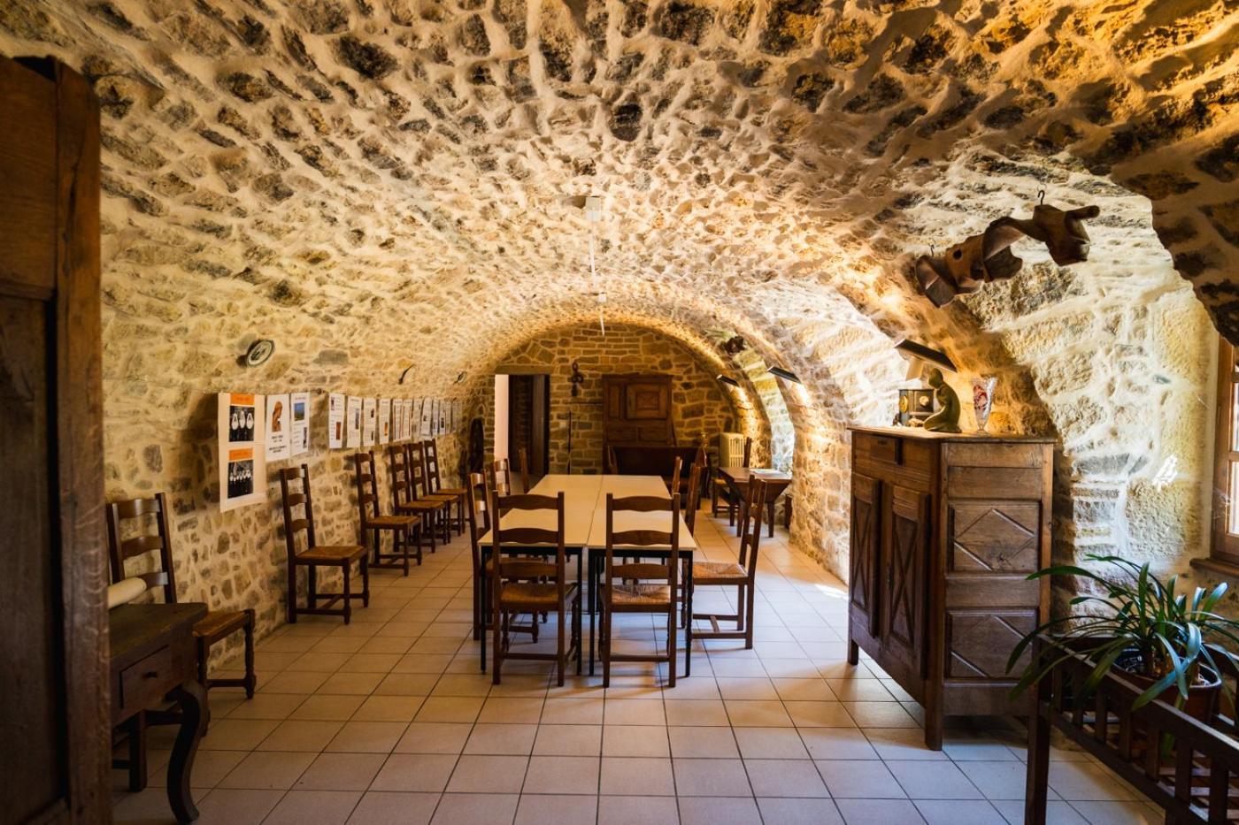 Saint-Côme-dʼOlt Accueil Du Couvent De Malet酒店 外观 照片